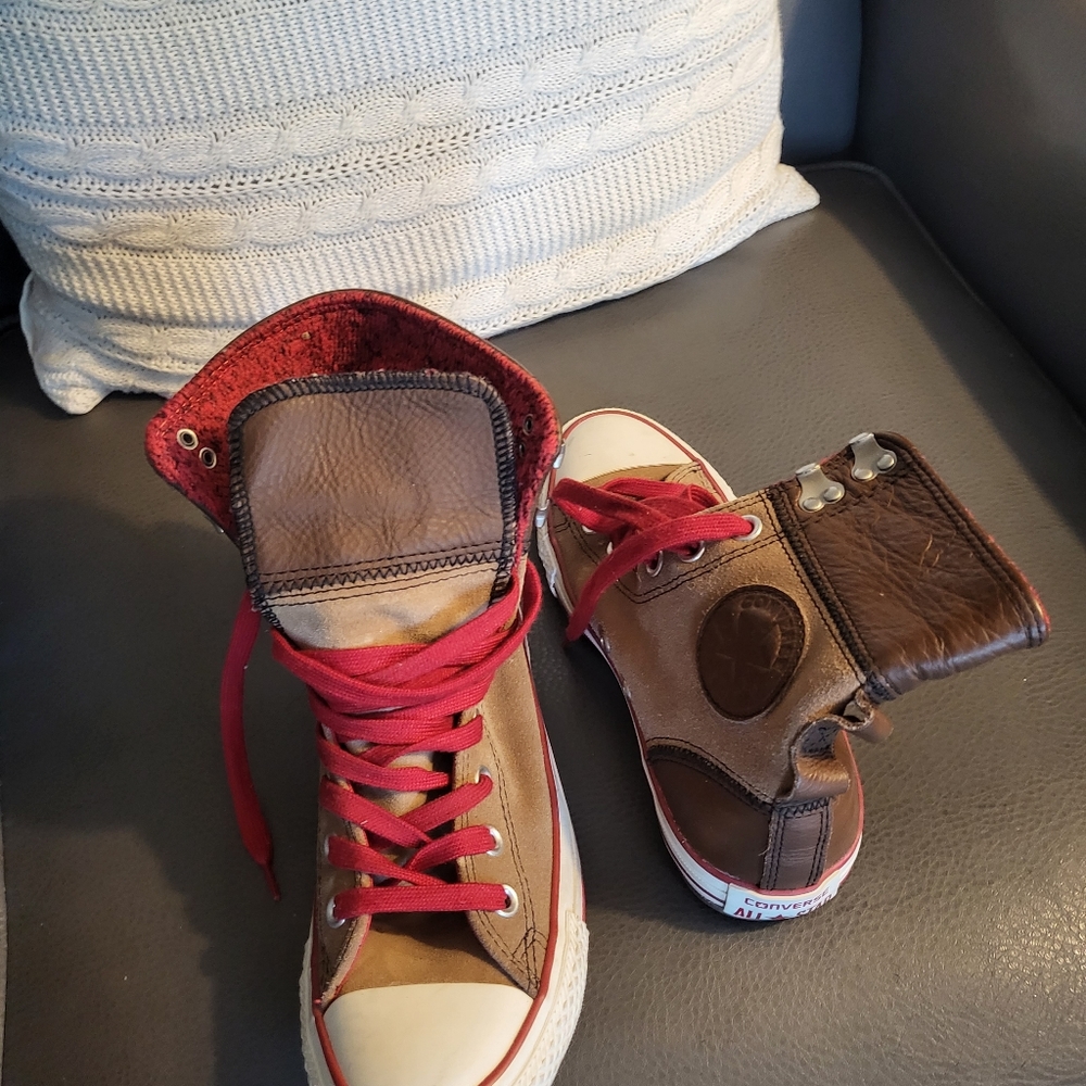 Converse leather hightop sneaker